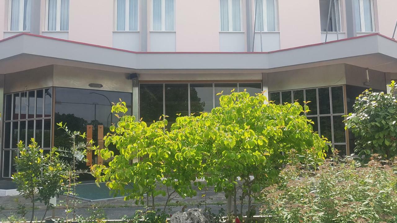 Hotel Principe Forli Luaran gambar