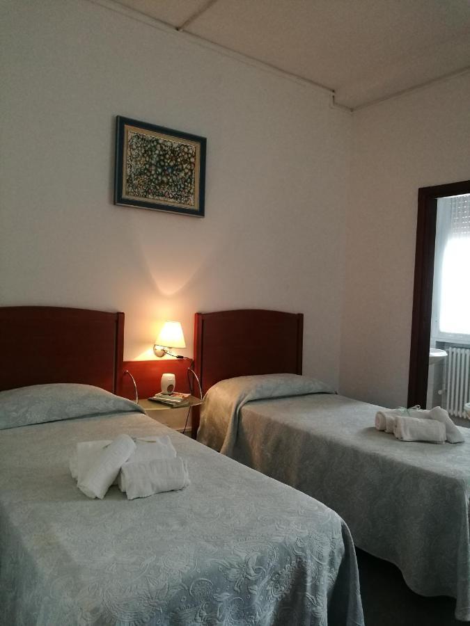 Hotel Principe Forli Luaran gambar