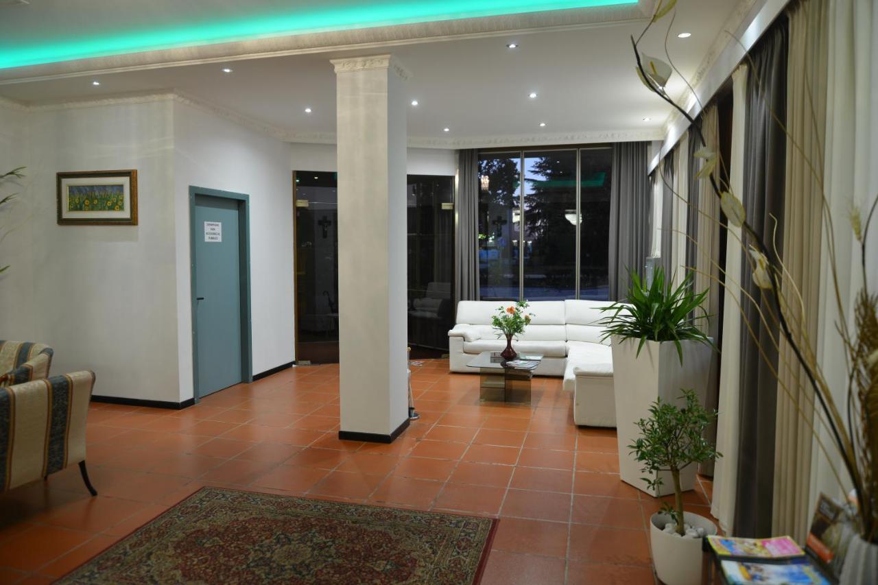 Hotel Principe Forli Luaran gambar